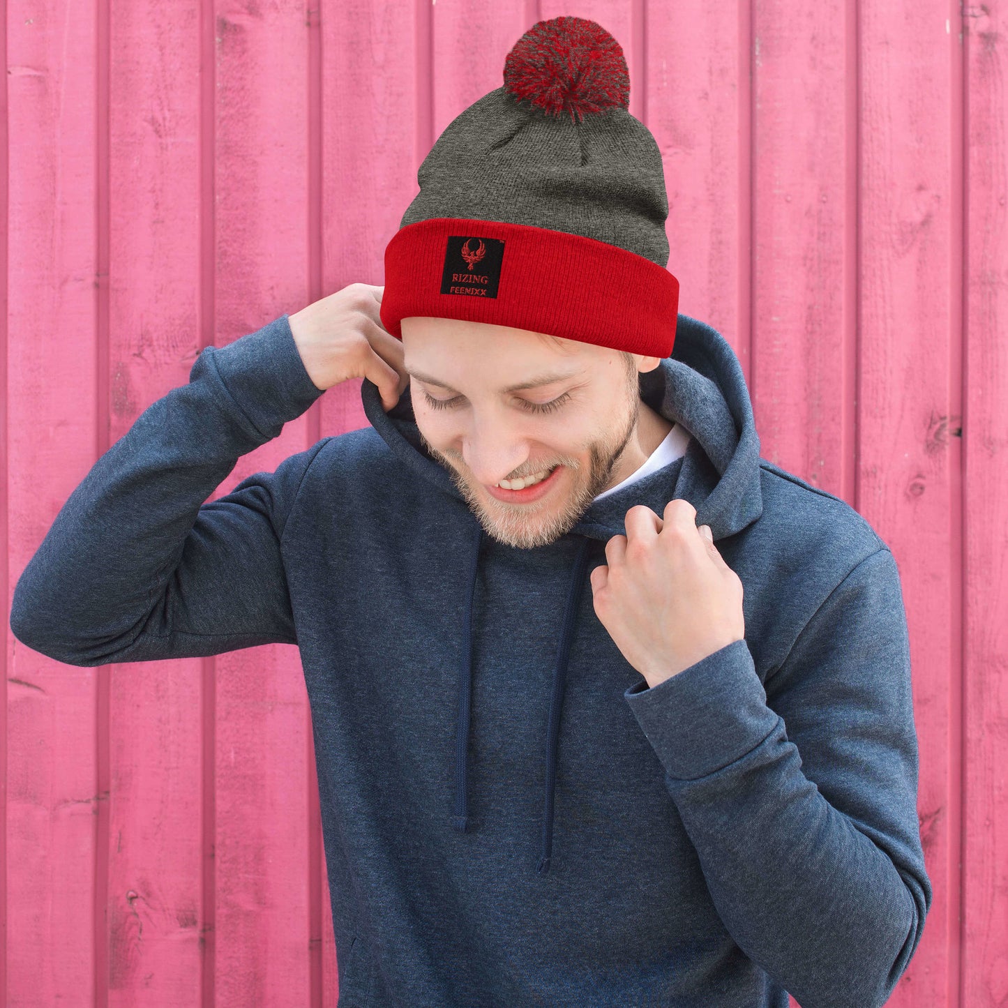 RIZING FEENIXX™ POM-POM BEANIE